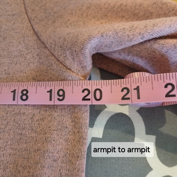 QVC Women's Heather Pink V Neck Long Cardigan Size M - Picture 7 of 8